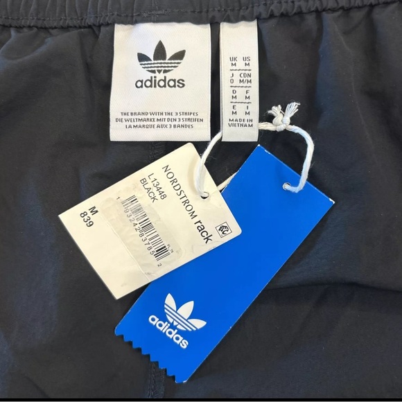 ADIDAS ORIGINALS Men's Joggers Black Track Pants Sz Medium BRAND NEW! - Picture 2 of 16